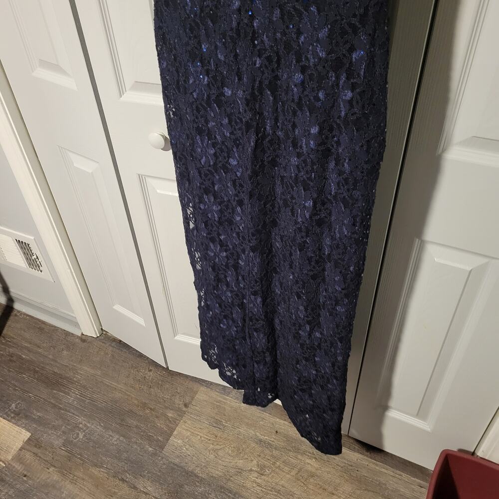 Sequined Floral Mesh Evening Gown Bodycon Cut Slit Neckline Size 12 Deep Blue - Picture 3 of 8